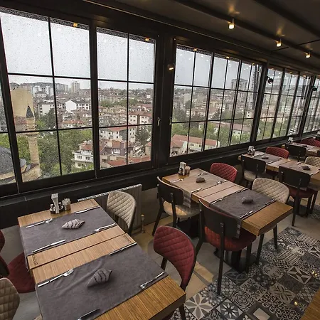 Honour Hotel 4*